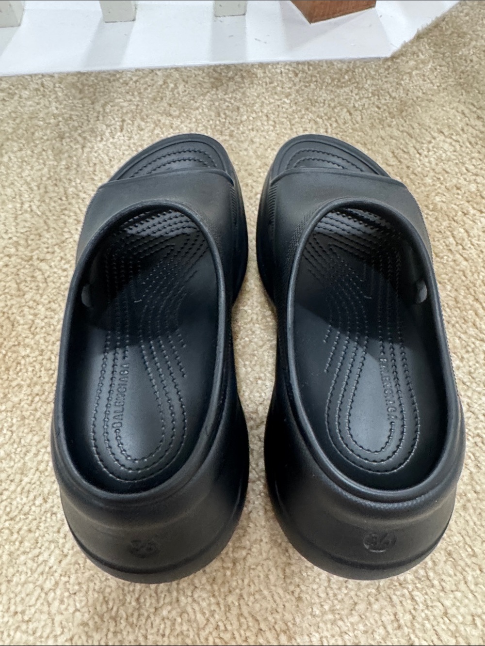 Balenciaga Black Logo Slide Clogs - Picture 4 of 6